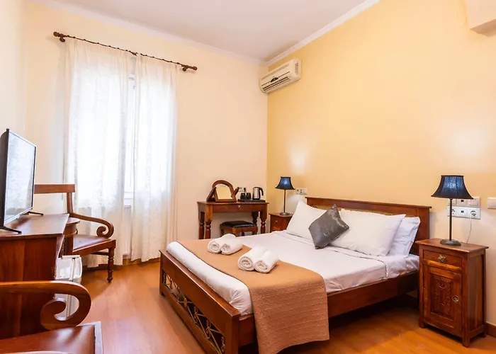 بيت ضيافة Hermes Xenon Corfu (city)