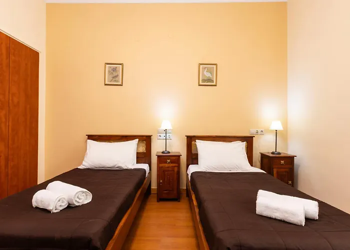 Hermes Xenon Corfu (city)