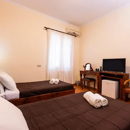 Hermes Xenon Pensión 3*